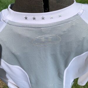 Under armour heater baseball shirt long sleeve white mens size xl play ball!